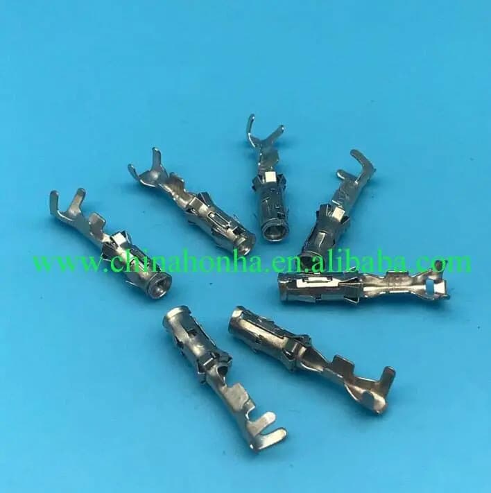 Free shipping 100/200/500/1000 pieces terminal wiring to crimp for replacing the automatic connector of 962981- 1