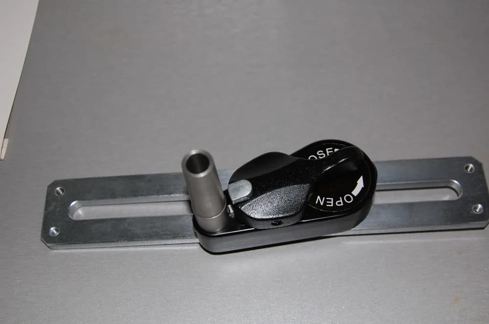 T per racchetta da tennis e badminton, macchina per incordare, corde, parti di macchine per incordare MP- CB70G