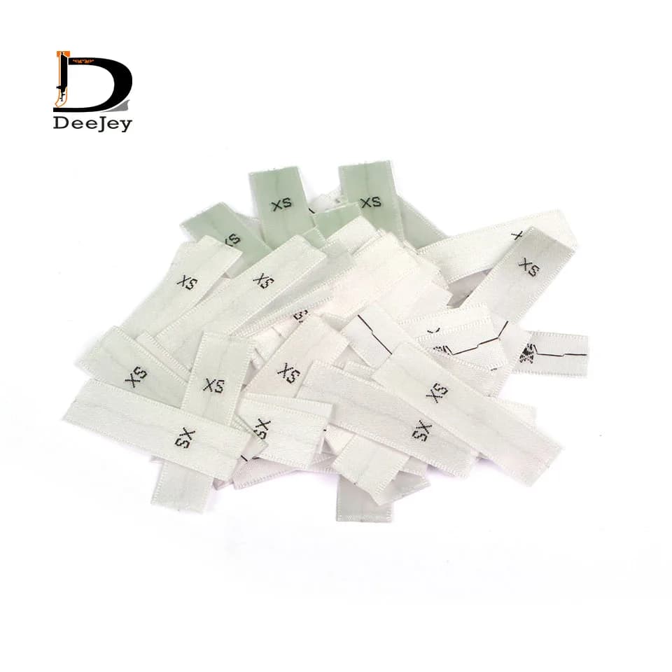 Etichette per taglie di indumenti in stock tag 1.2x4 cm etichetta di dimensioni intrecciata in raso sensazione liscia etichetta di taglia bianca XS SML XL XXL 3XL 100 pezzi / lotto