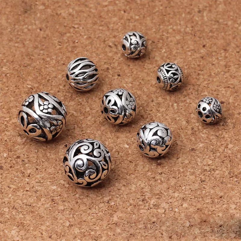 10 pz/lotto Artigianato Argento Tibetano Perline Vuote Del Distanziatore Fiore Cuore Designer In Lega di Zinco Perline di Metallo Braccialetti FAI DA TE Creazione di Gioielli