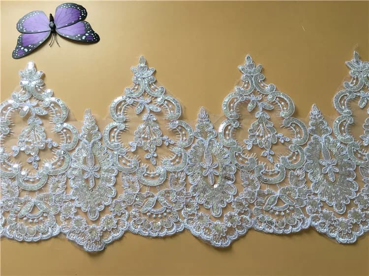9 iarde di nuovo pizzo francese con paillettes per il 2026, tessuto per fai da te, pizzo e passamanerie color bianco sporco per abito da sposa