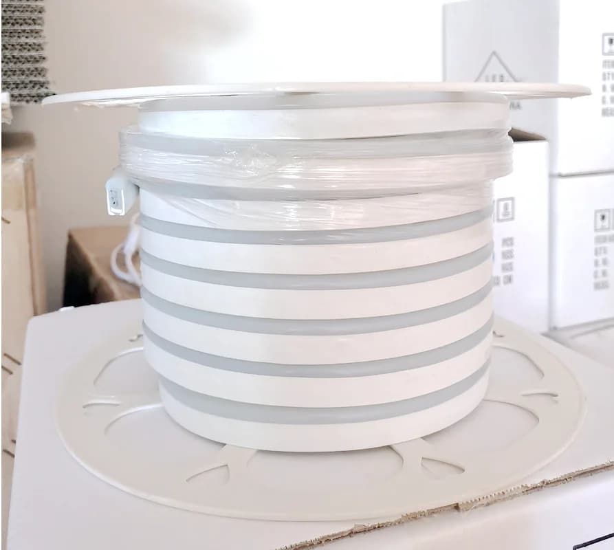 50M/Lotto Tubo Neon LED a 360 Gradi RGB DC12V 24V 60 LED/M IP67 Impermeabile Striscia Flessibile Colorata con Cambio Colore