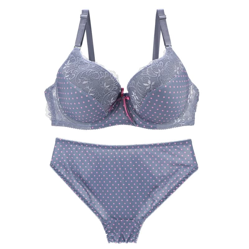 Nuovi cinturini in pizzo Sexy reggiseni Push Up con scollo profondo intimo donna Plus Size Lingerie BCDE Cup ferretto reggiseni femminili siere