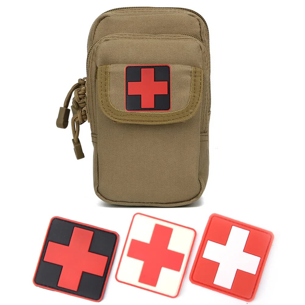 Red Cross PVC Patch Emblem Badge Medic Team borsa di pronto soccorso militare con gancio per abbigliamento zaino Tactical Patch