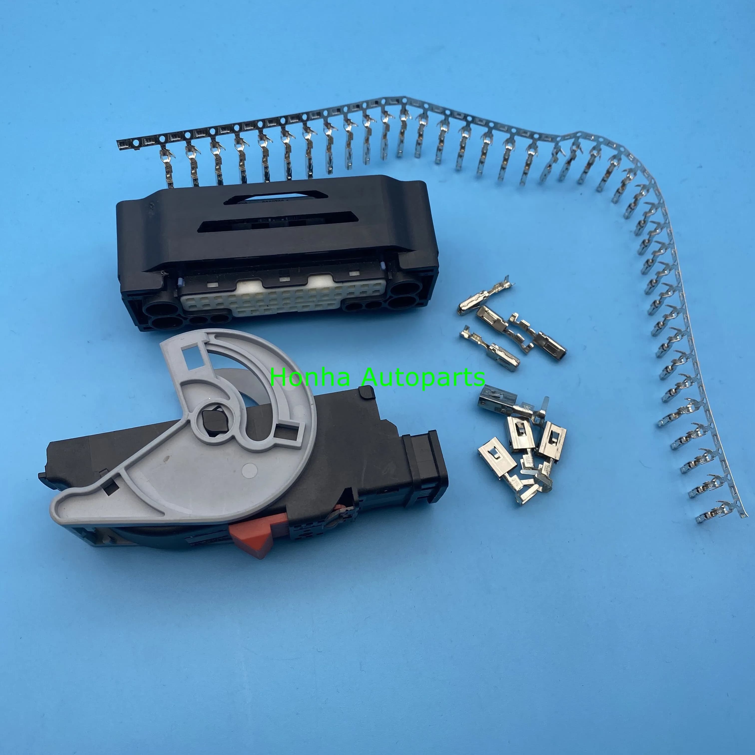 1 pcs 46pin/way amp connettore forEngine Pompa ABS Spina Del Computer Connettore Auto