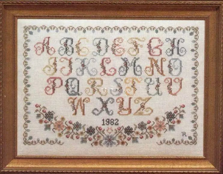 Retro lace letters 45-34 Cross Stitch Set Cross-stitch Kit Embroidery Needlework Craft Packages Cotton Fabric Floss