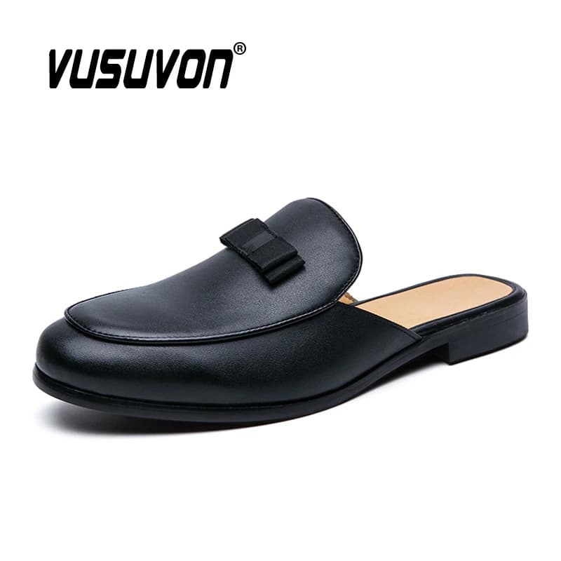 Pantofole in pelle da uomo 2025 Mocassini con fiocco moda Ciabatte nere Scarpe casual estive da uomo Punta tonda Scarpe da uomo Appartamenti da uomo di grandi dimensioni