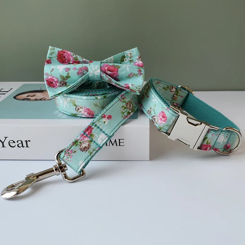 Collare per cani regolabile per animali domestici Cucciolo di mezzo grande Nastro morbido con fibbia Collare per collo Design floreale per cani da ragazza Fiori 08