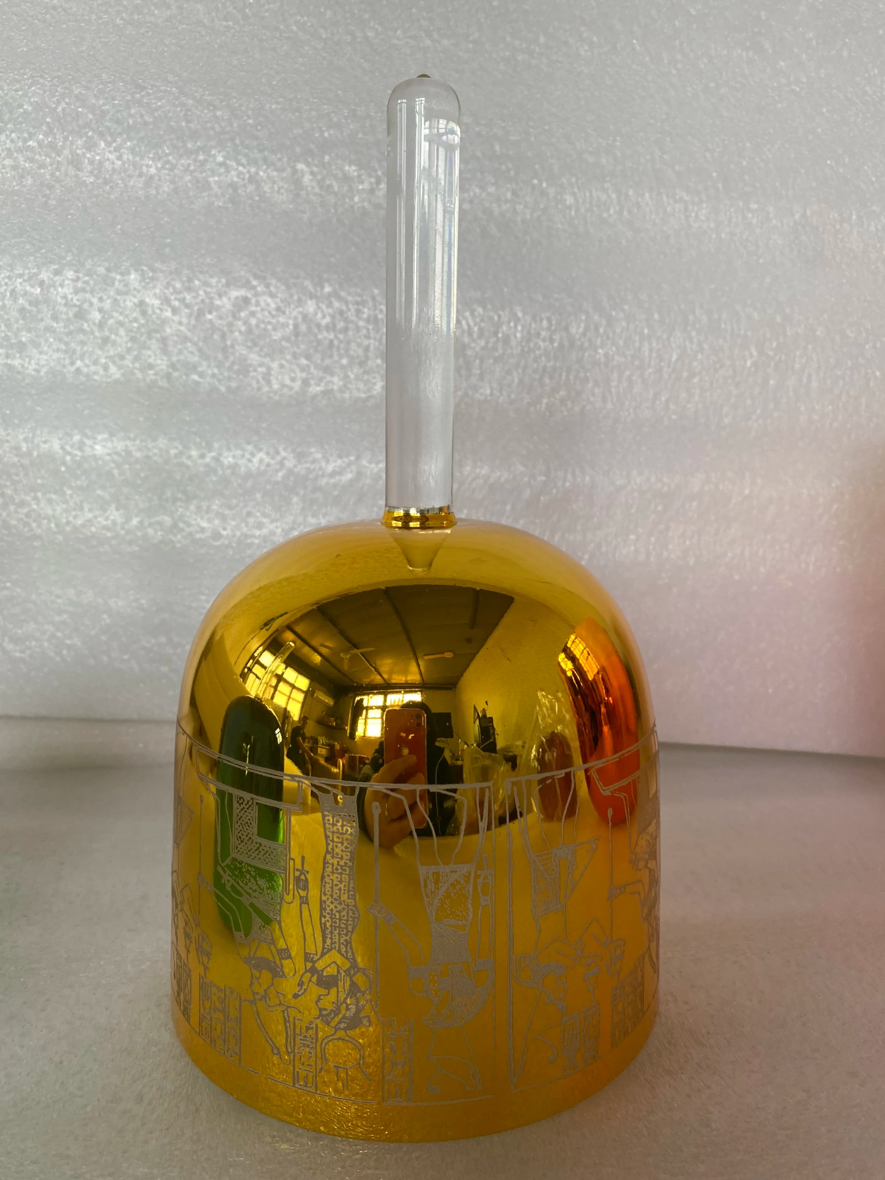 Alchemy golden with "egyptian" engraving crystal singing handle bowl 6.5" C note vibrational sound for energy therapy.