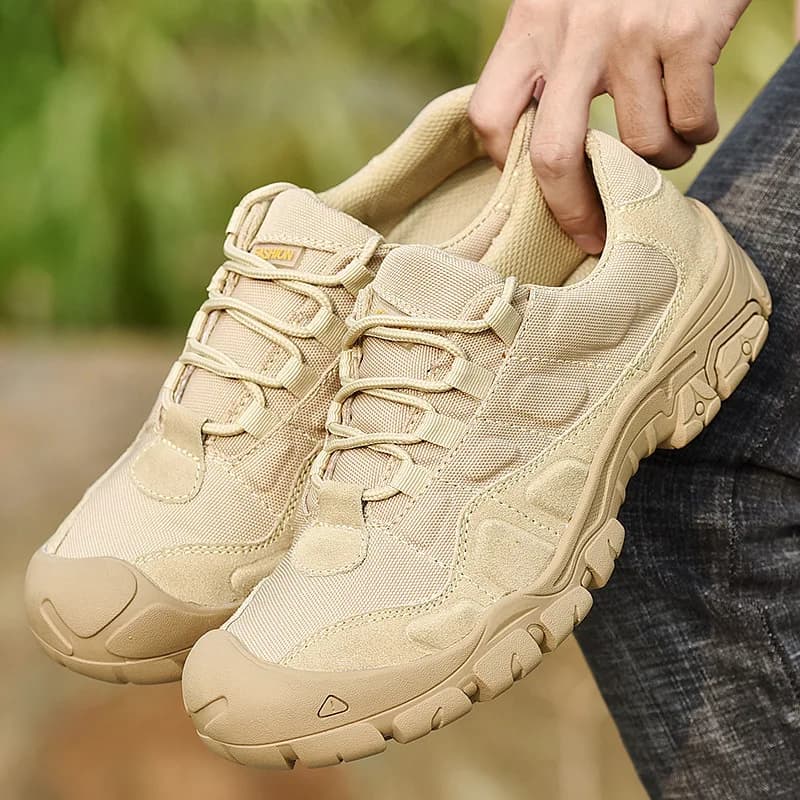 Men Boots Waterproof Hiking Travel Shoes Work Shoes breathable Man Sneakers Desert Boots