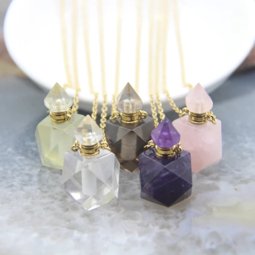 Nuovo! Collane con pendente a bottiglia di profumo di pepita sfaccettata, cristallo naturale quarzo diffusore di olio essenziale fiala Charms gioielli da donna