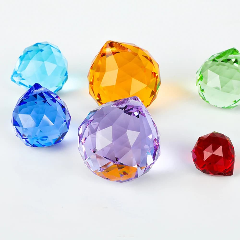 20MM Sfera di cristallo Prisma Suncatcher Lampadario colorato Ciondolo Arcobaleno Creatore Sun Catcher Tenda di perline fai da te Appeso Ornamento di Natale