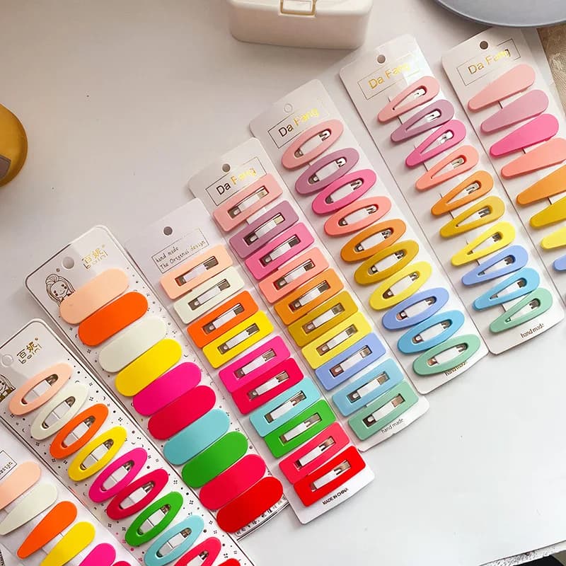 Nuovi perni di capelli di plastica colorati Set 10 pz/pacco Mix colore opaco Waterdrop rettangolo Bobby pins ragazze moda clip di capelli manopole