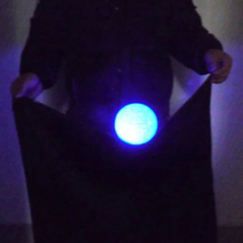 Palla galleggiante e incandescente elettrica (11cm) trucchi magici da palcoscenico palla da Zombie illusioni oggetti di scena mentalismo accessori commedia