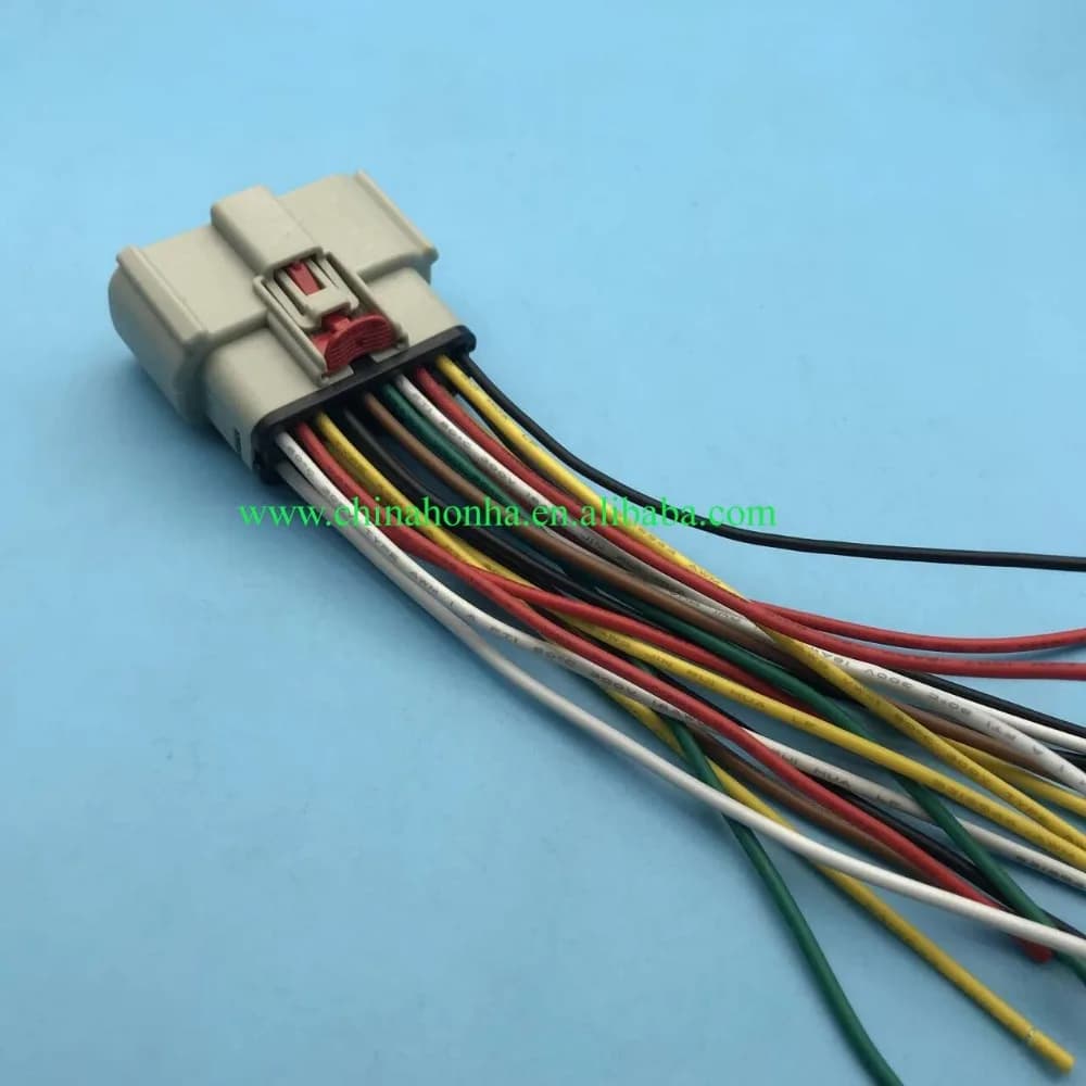 Automotive Harness Connector 20 Pin 33472-2007 334722007 Plastic Shell Connector