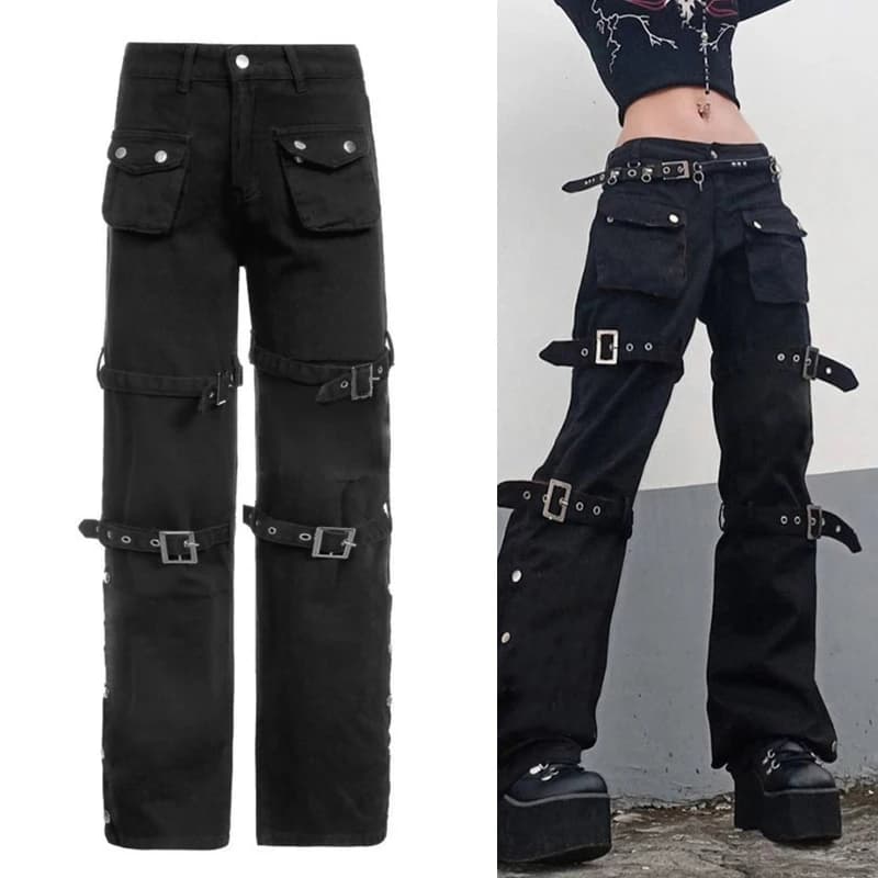 Jeans cargo neri da donna tendenza 2022 con pantaloni dritti con cintura con fibbia in metallo multitasche