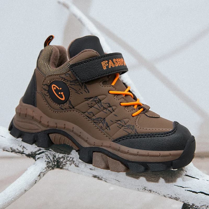 Stivali invernali in cotone da ragazza da ragazzo scarpe invernali in cotone per bambini tenere al caldo 2022 autunno primavera scarpe da trekking Sneakers per bambini