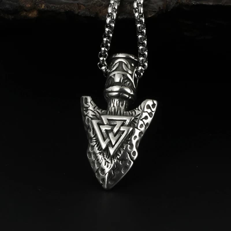 Catena in acciaio inossidabile all'ingrosso con Rune vichinghe "Aegishjalmr" collana con ciondolo a triangolo con amuleto lancia come regalo fidanzato 080