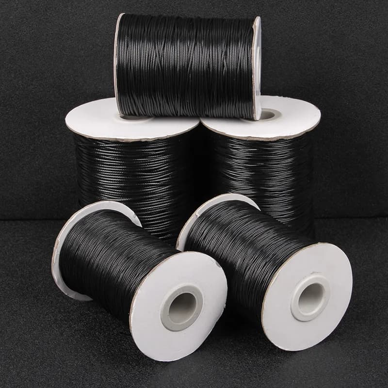 Commercio all'ingrosso 160/320 metri 1 Rotolo 0.5/ 0.6/0.7/1/1.5mm Nero Coreano Cavo di Cera Che Borda Filo Intrecciato Corda Stringa Risultati Dei Gioielli