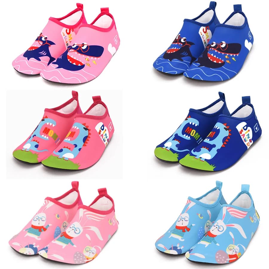 Beach Child scarpe a piedi nudi Sneaker bambini acquatici asciugatura rapida scarpa corallo leggera ragazze Surf Swim Socks pantofole per ragazzo