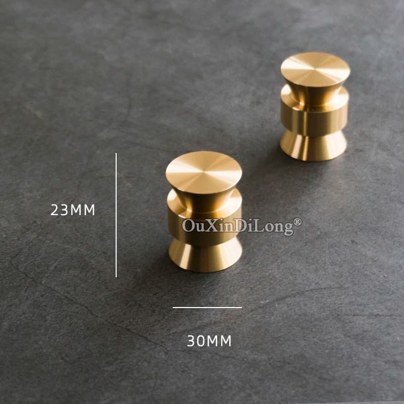 Brand New 2PCS Ottone Puro Europeo Maniglie Per Mobili Maniglie Del Cassetto Armadio Guardaroba Cucina Scarpa Mobile TV Tira Maniglie e Pomelli