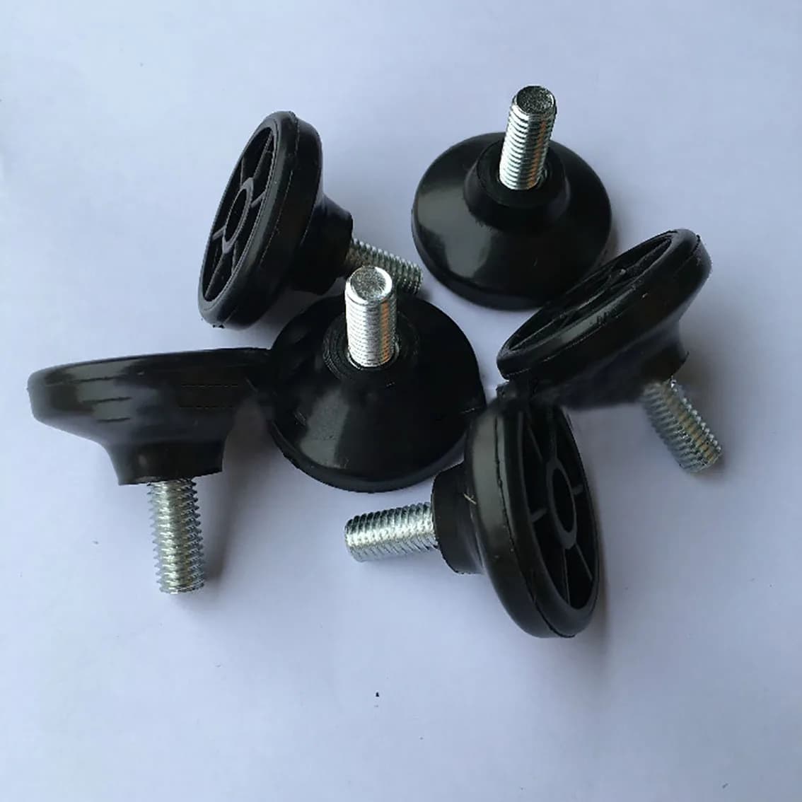 38 * M8 * 17mm piedini di regolazione in plastica nera Pad vite sedie mobili gamba tavolo piedini di livellamento vite antiscivolo