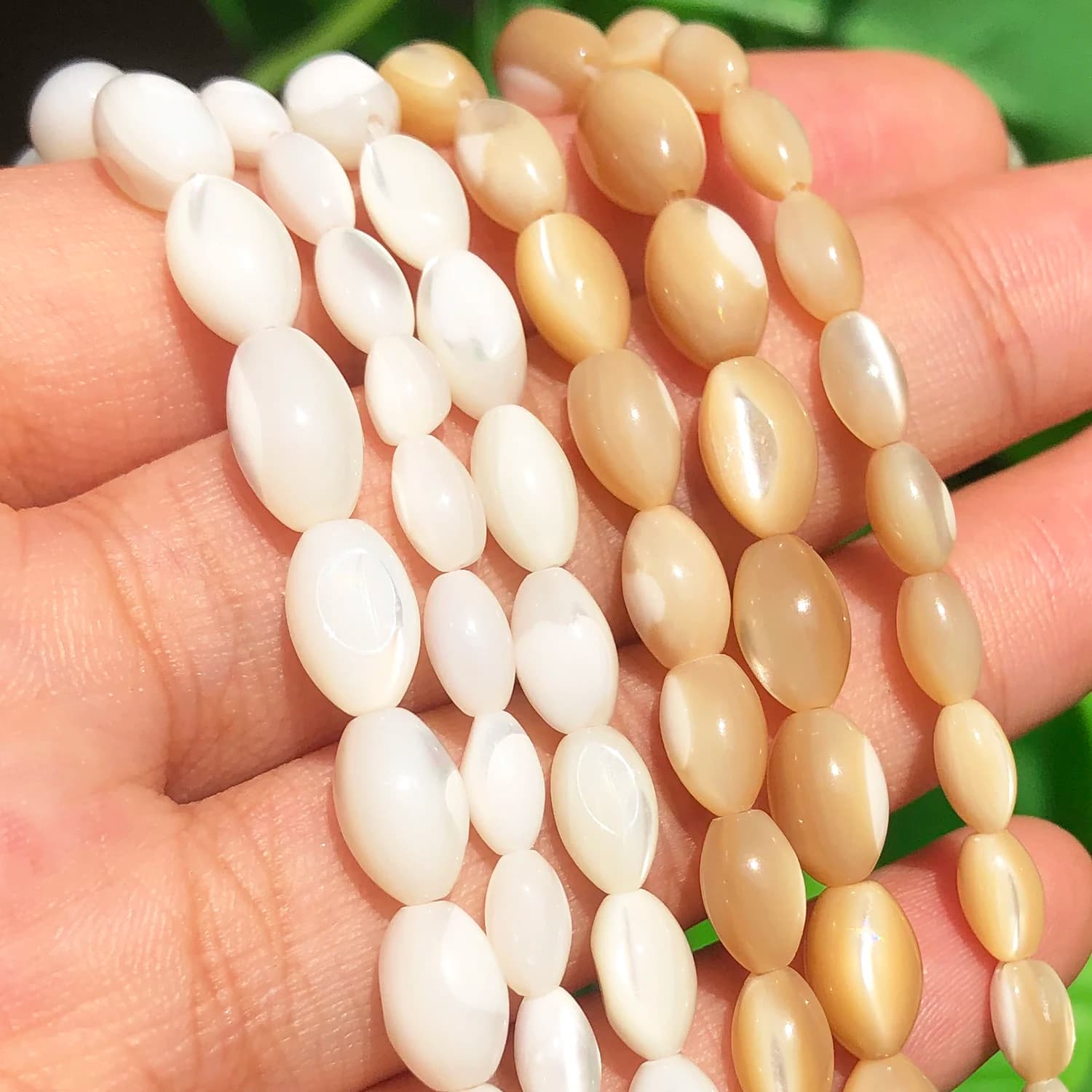 Madreperla naturale Mop Shell Beads forma di riso branelli allentati del distanziatore per la fabbricazione di gioielli accessori per orecchini a bottone braccialetto fai da te