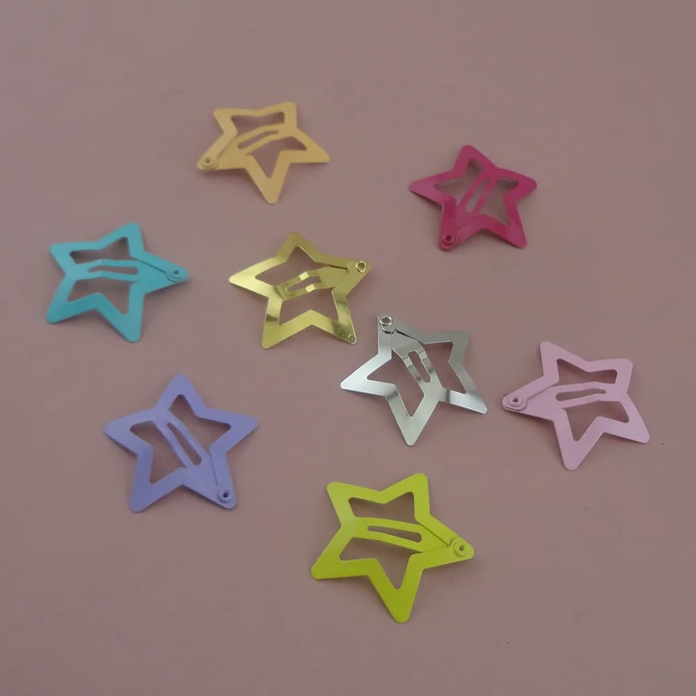50 PZ 3 cm Colorato Pianura Filigrana Stella Clip a scatto in metallo Stella Lato Fermacapelli per le donne Ragazze Forcine all'ingrosso