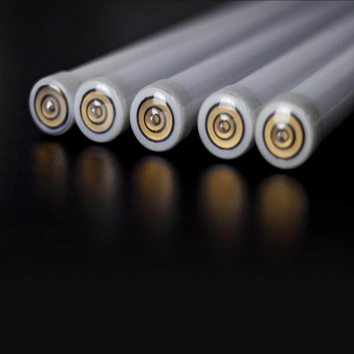 DamienSaber Lightsaber Xeno Pixel Blade 1 or 7/8 Inch 52-92cm Length LED Strip Supports Heavy Dueling
