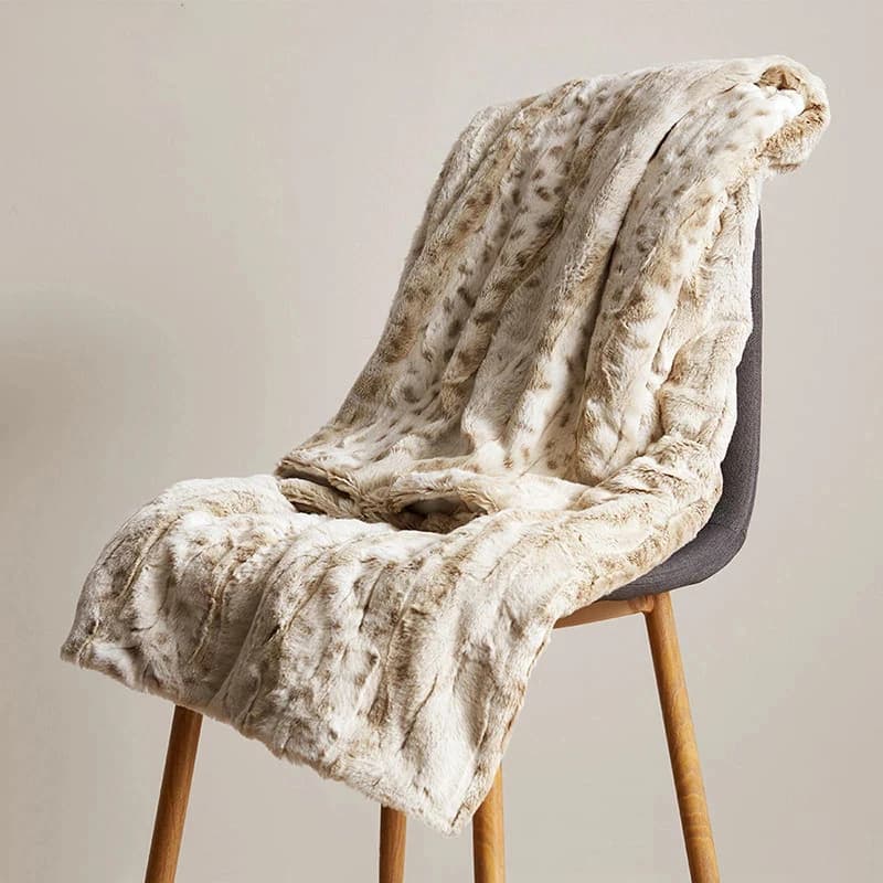 Coperta Extra morbida in pelliccia sintetica sfocata per divano visone peluche leopardo getta confortevole accogliente caldo per la decorazione del letto e del divano