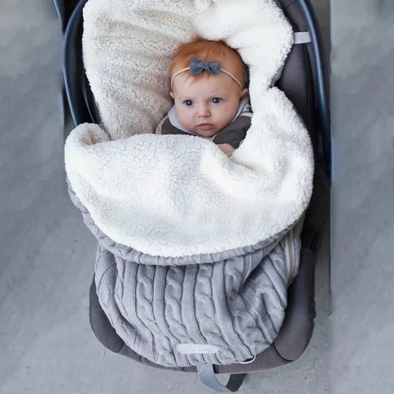 New Year's Eve Bags Winter stroller blankets Soft and warm knitted wool knitted cotton jersey shirt Swaddle Wrap Newborn baby's bed