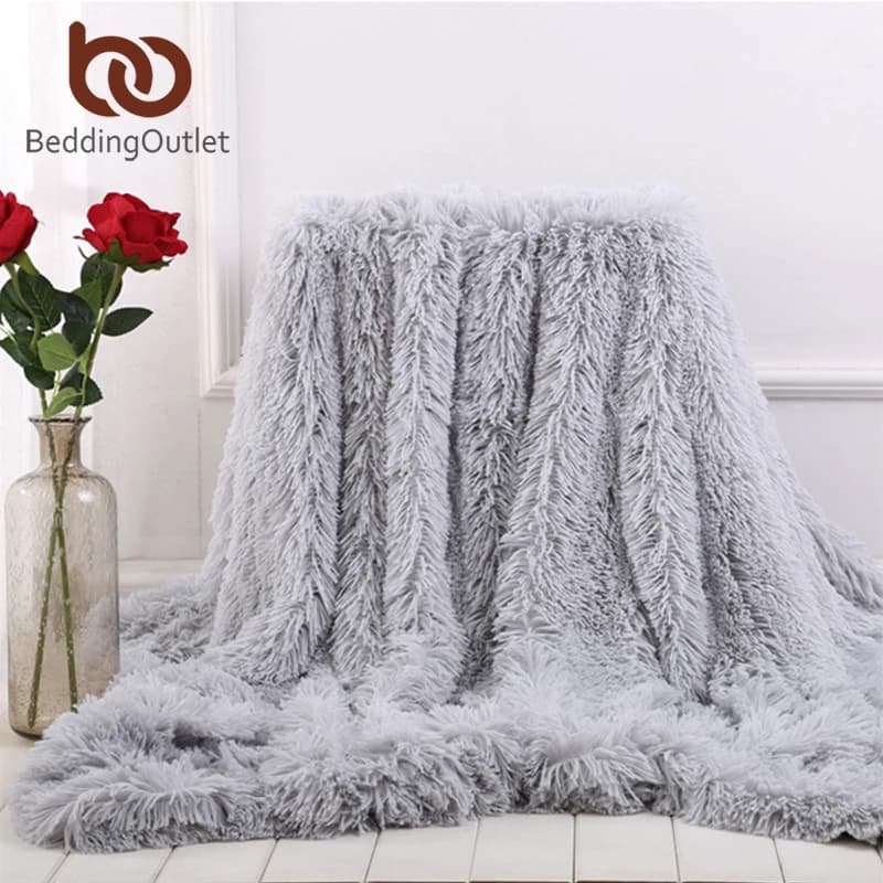 BeddingOutlet Shaggy Throw Blanket Super Soft Plush Bed Cover Fluffy Faux Fur Blanket Fleece Blankets for Beds Couch Sofa manta
