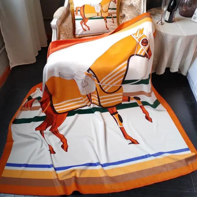 Coperta di flanella di lusso Coperta morbida Copriletto quadrato Copriletto Divano Coperte trapuntate Coperta in pile per la casa sul letto