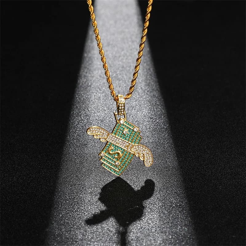 Collana con soldi volanti Ali Ciondolo in contanti Gioielli da uomo Punk Hip Hop Stile rock Ballerino rap Accessori per ragazzi belli Regali fantastici