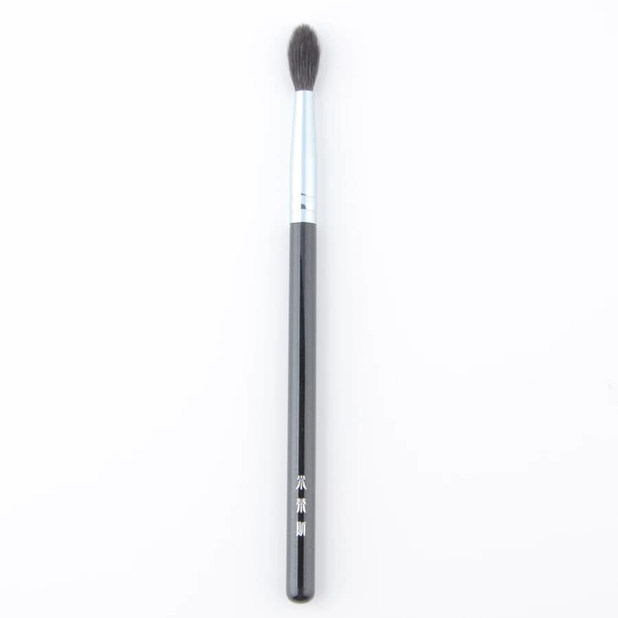 1pc evidenziatore pennelli trucco ombretto piega multifunzionale pennello trucco manico in legno strumento cosmetico capelli scoiattolo naturale