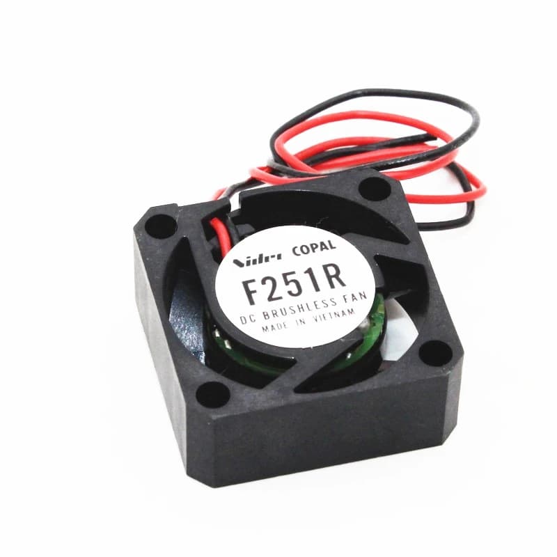Nidec COPAL JAPAN F251R 25x25x10mm 25mm Ventola di raffreddamento 5v 12v Ventola per laptop Disco rigido Mini ventola 2 fili