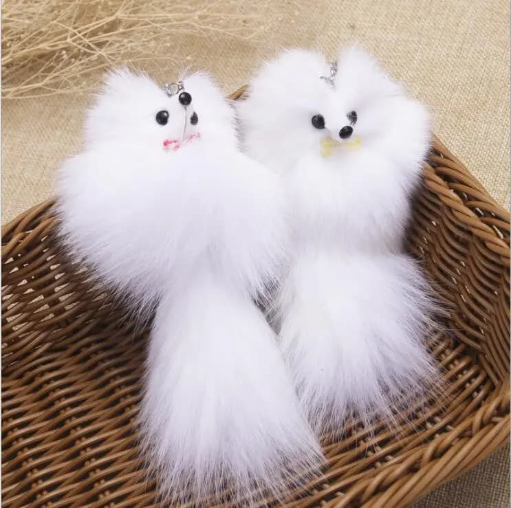 Fox Keychain Core Keychain for Women Creative Cute Bag White Charm Pure Fox Hair Ball Keychain Car