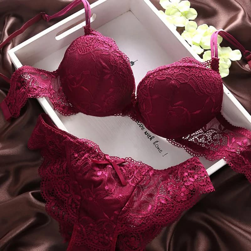 European Style Sexy Bra Set Women Cotton Underwear Sexy Lace Panties Female Push Up Brassiere Fashion Solid Color Lingerie Set