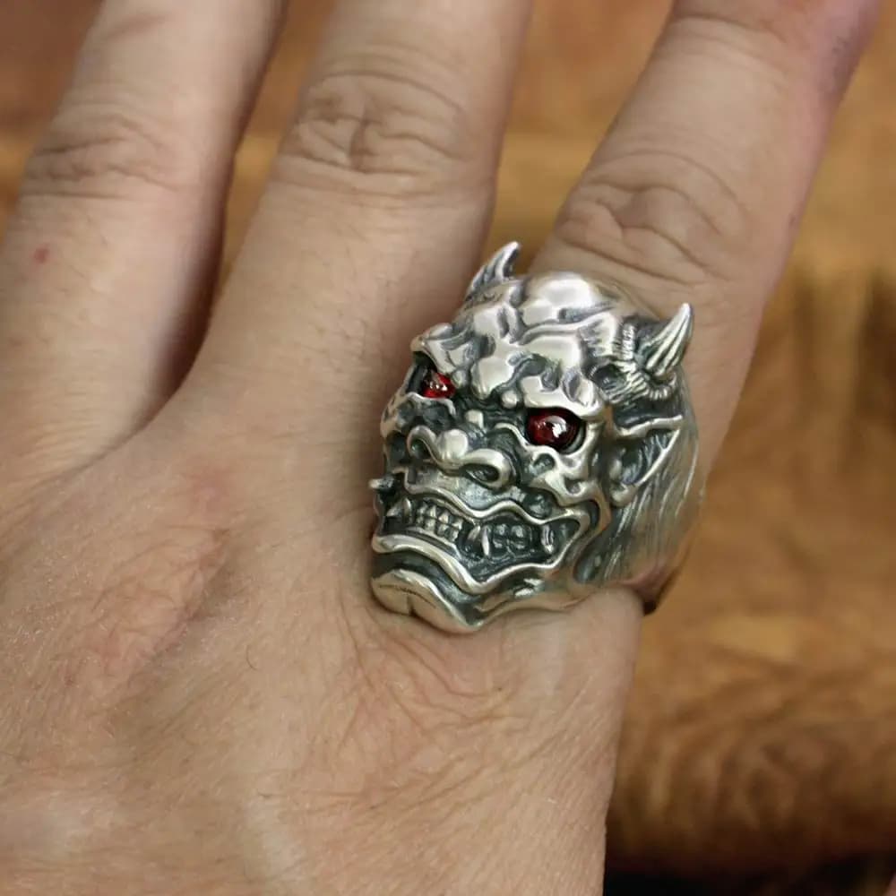 Anelli LINSION in Argento Sterling 925, Anello Giapponese Ghost Prajna da Uomo, Stile Biker Rock Punk con Occhi in Zirconia Cubica e Teschio TA254, Taglie USA 7~15 BZ