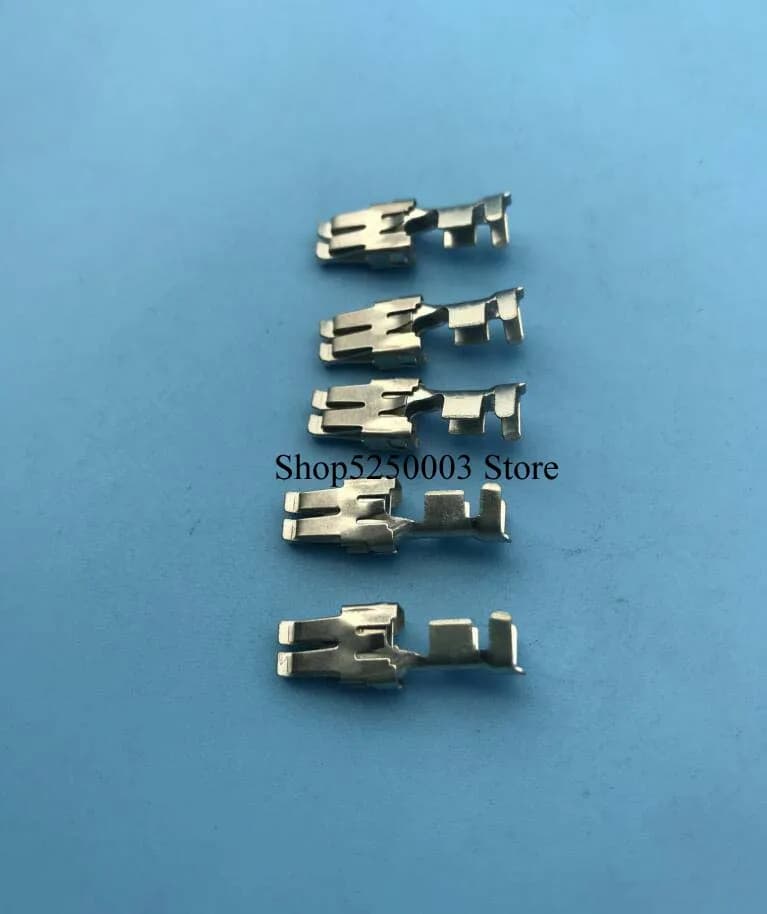 50 pz auto auto giunzioni filo serie 6.3 terminale Terminale a crimpare terminale femmina automatico 0.5-1.5mm2 filo 926965-1