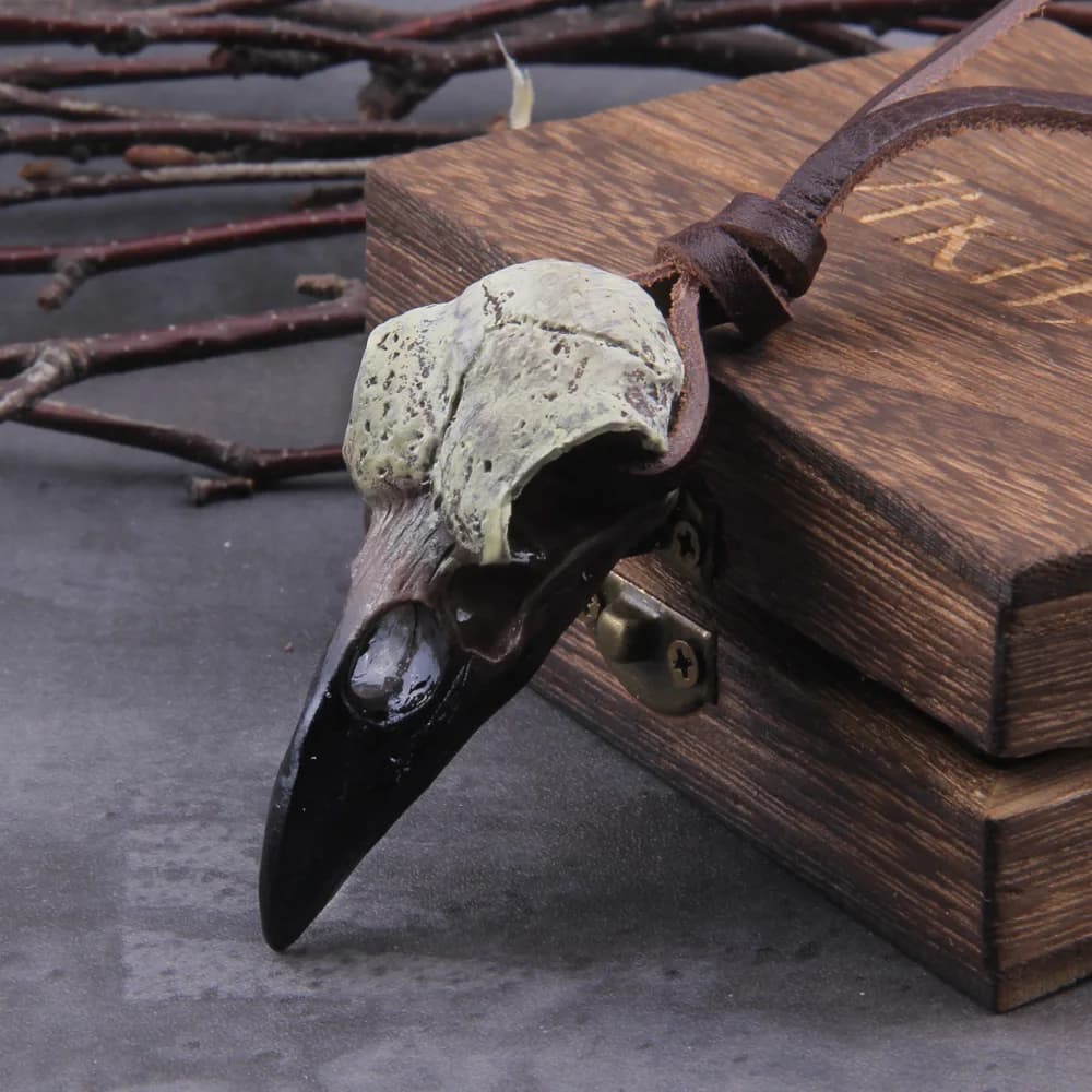 Collana con teschio di corvo gotico 3D Replica in resina Raven Gazza Corvo Poe Regalo gotico, collana con teschio di corvo di Halloween con scatola di legno