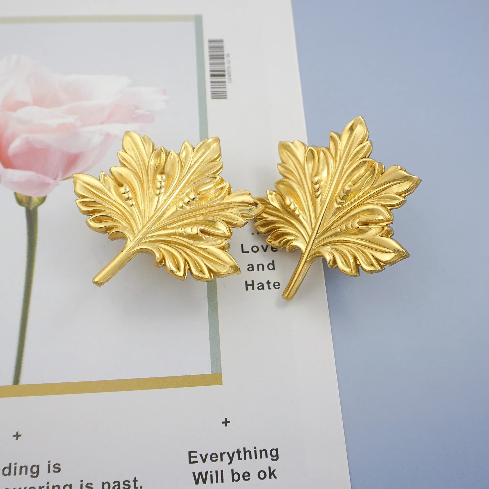 Maniglie creative foglia d'acero per armadi e cassetti Decorazioni per la casa in oro Maniglie per cassettiere per guardaroba Ferramenta per mobili in rame 1 pz