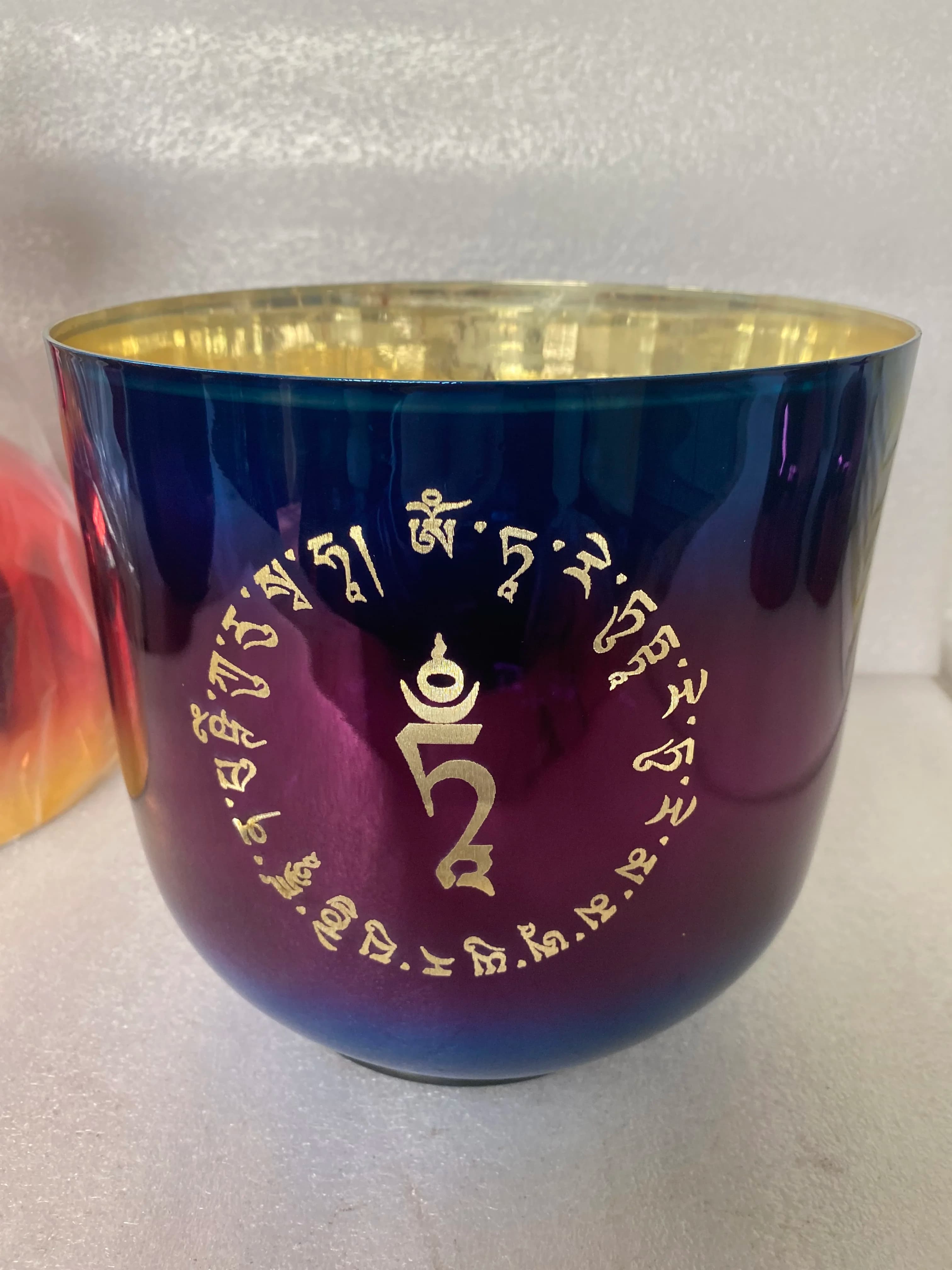 2nd octave B note Crown chakra crystal singing bowl with design "green tara" size about 8.5",432Hz for music therapy