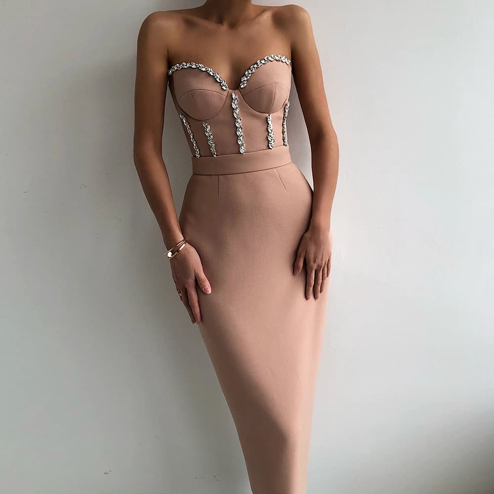 Abito da donna sexy senza spalline fasciatura aderente 2023 nuovi eleganti abiti da sera per club party con perline abiti estivi autunnali