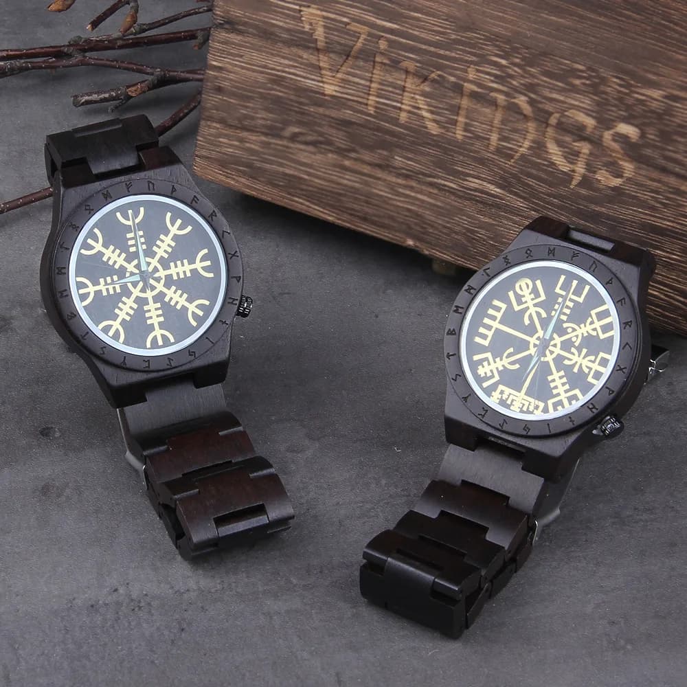 Handmade wooden watches men's watch with circle Runic woman with golden Awe rudder or Vegvisir men's quartz wristwatch