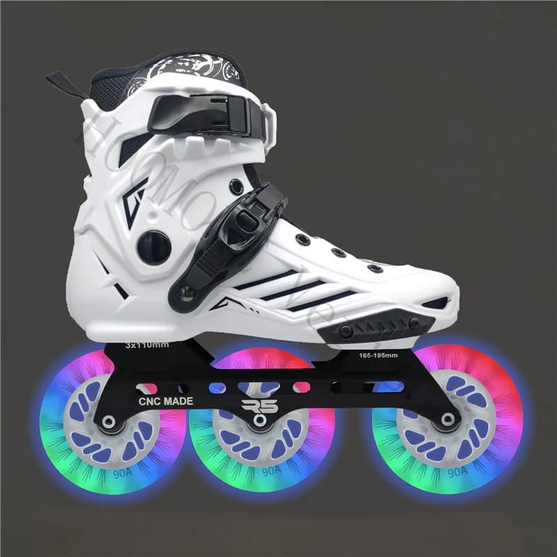 Young Boys Girls Shine Wheel LED pattinaggio 3X110mm pattini a rotelle a linea singola scarpe R5 110mm 3 ruote pneumatici Flash luminosi colorati