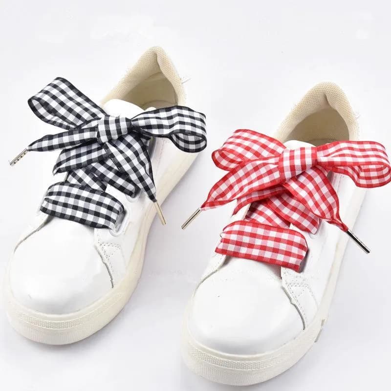 High Quality 2.5 cm British Style Lattice Shoelaces Women Men Printing Sports Casual Basketball Black White Shoes Laces