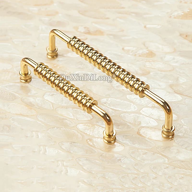 NUOVO Set di 10 Maniglie in Ottone Massiccio Oro Francese per Mobili, Pomelli per Cassetti, Armadi, Cucina, TV, Scarpiera