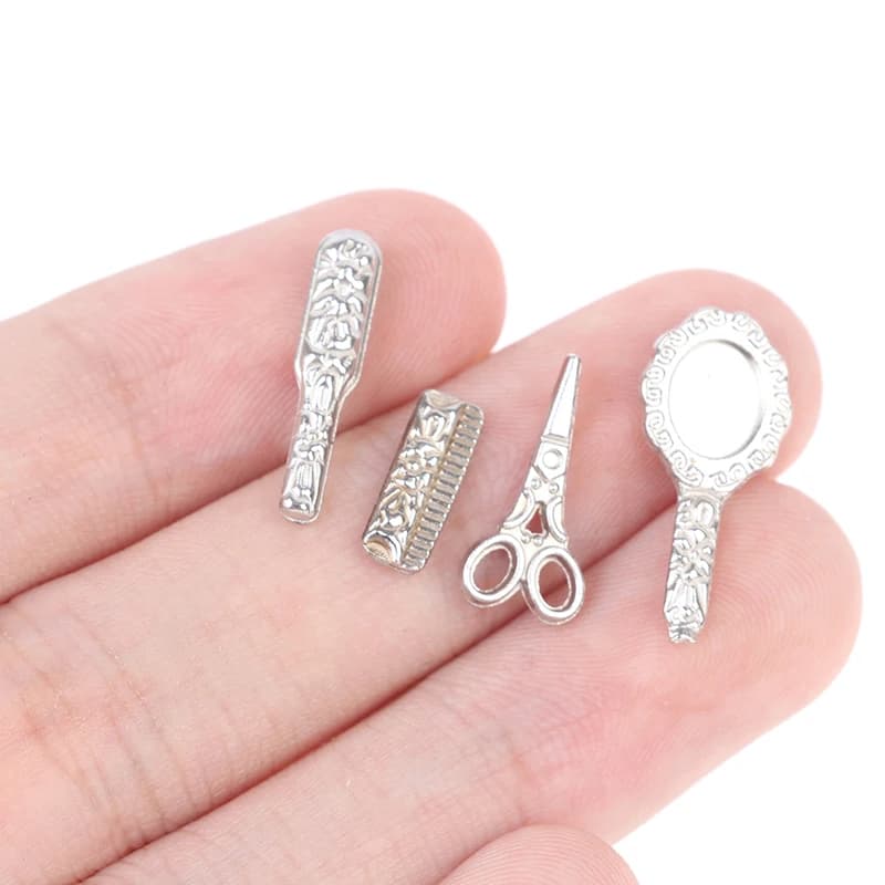 1 pz/1Set in miniatura pratico bagno camera da letto accessorio casa delle bambole pettine specchio piccole forbici modello giocattoli per bambini