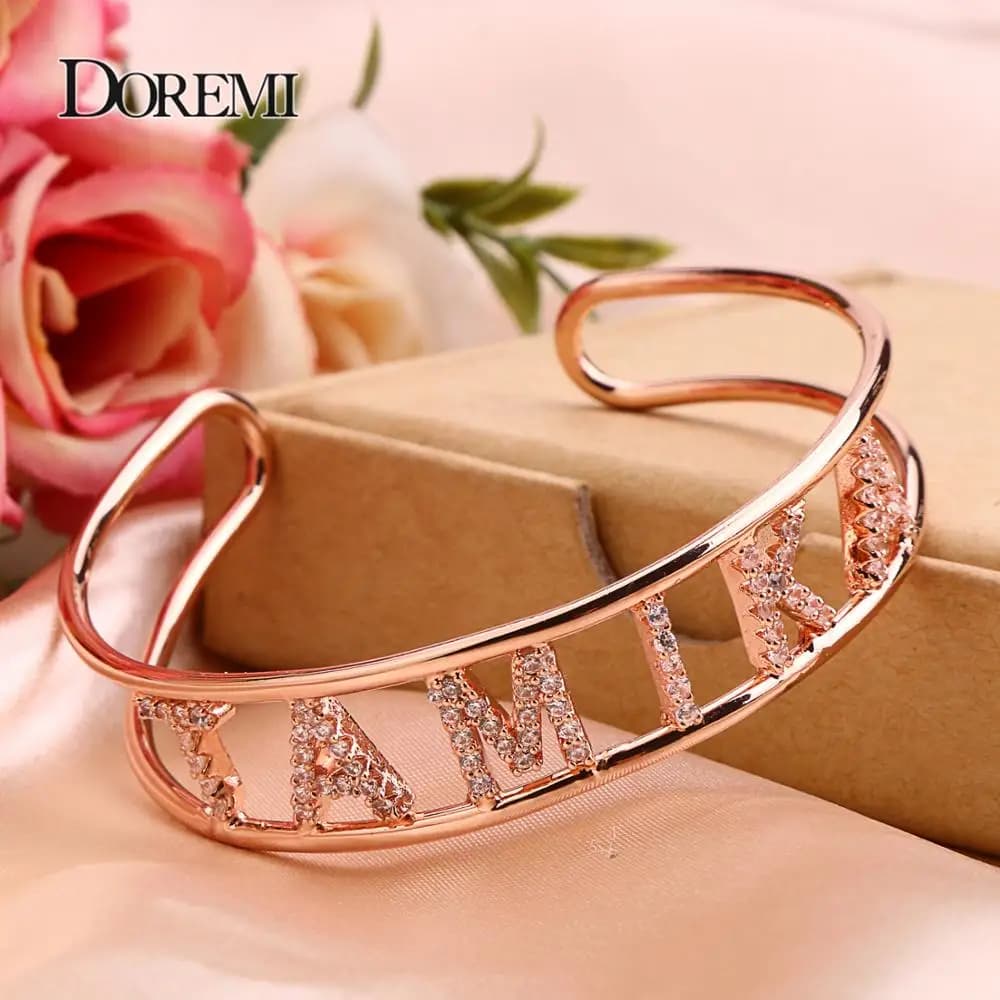 DOREMI Crystal Hollow Name Bangle con bracciale con barra di pietra nome personalizzato bracciali personalizzati strass per immagini reali